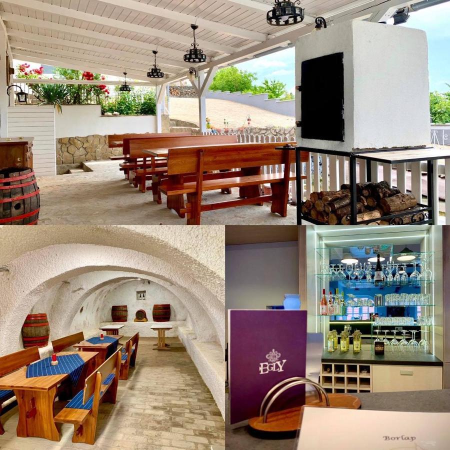 Fogado A Ket Toelgyfahoz Bed and Breakfast Sümeg Eksteriør billede